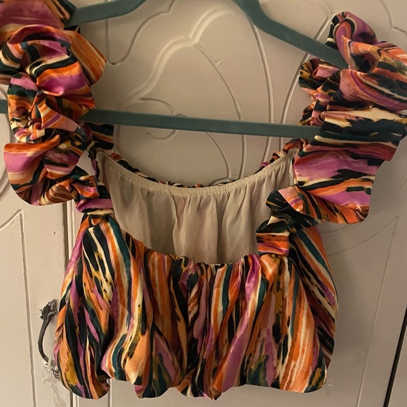 Entro Multicolor Ruffled Crop Top - Picture 2 of 3